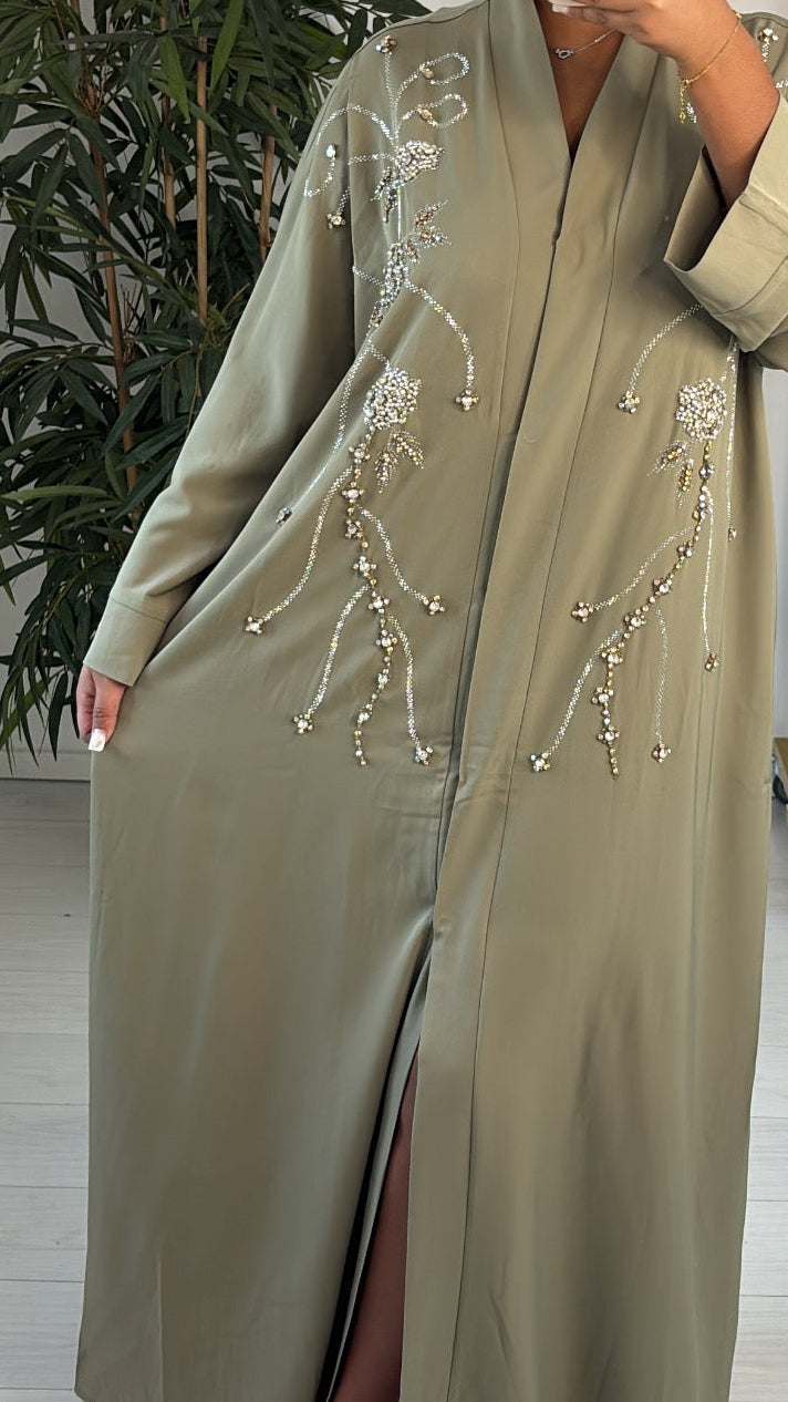 Abaya Alya Élégance Royale – Raffinement & Prestige