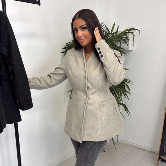 Blazer cintré à ceinture ajustable – Élégance structurée - Taille unique 34/44