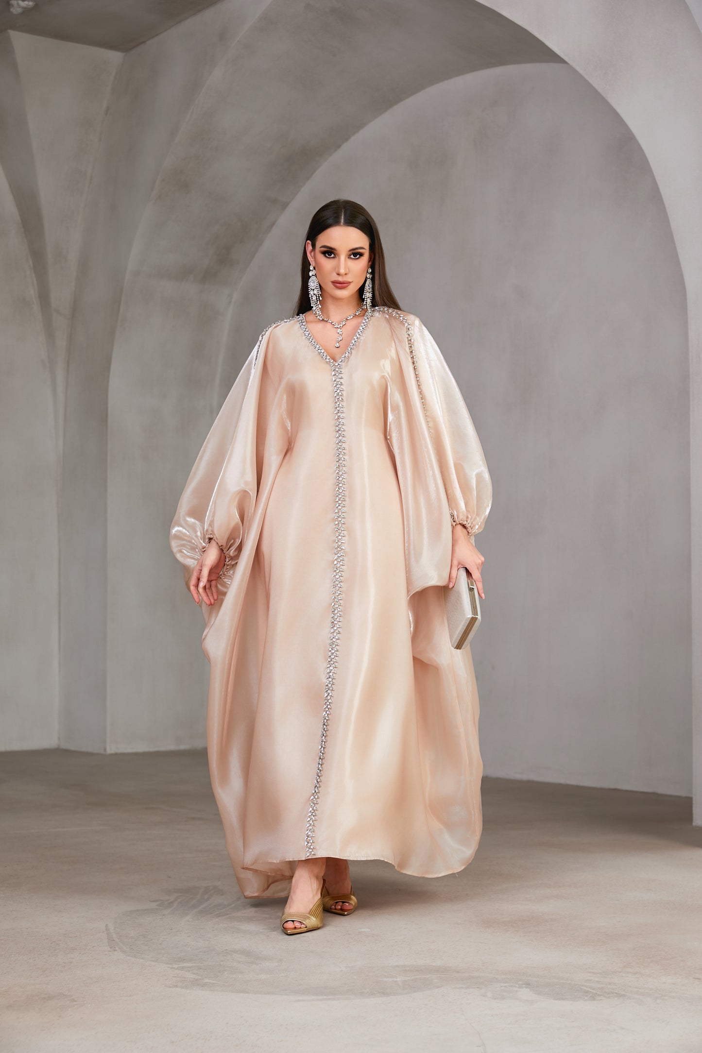 Robe Abaya Perla — L’éclat de l’élégance intemporelle