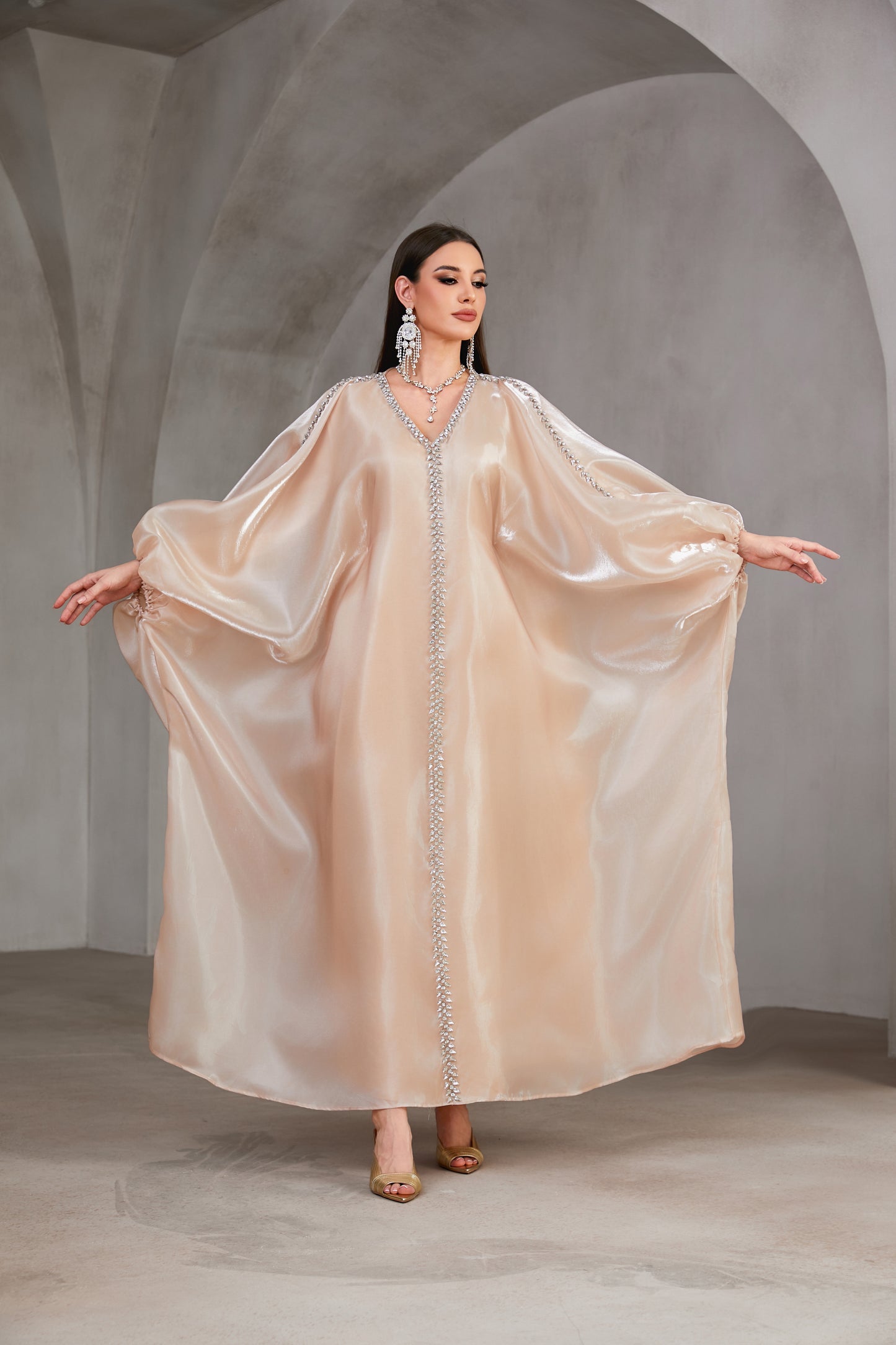 Robe Abaya Perla — L’éclat de l’élégance intemporelle