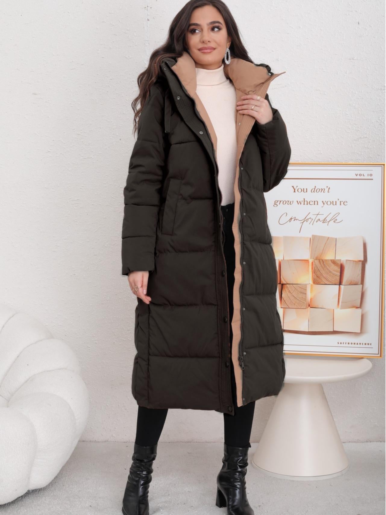 Victoria Doudoune Longue Avec Capuche en Matériau Doux et Confortable pour Femmes